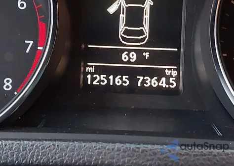 2017 Volkswagen Passat 1.8T R-Line z USA, uszkodzony, nr VIN 1VWDT7A31HC062783